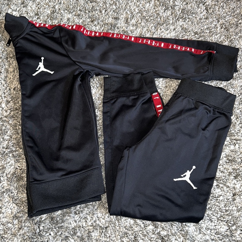 EUC 3 PIECE JORDAN MATCHING SETS